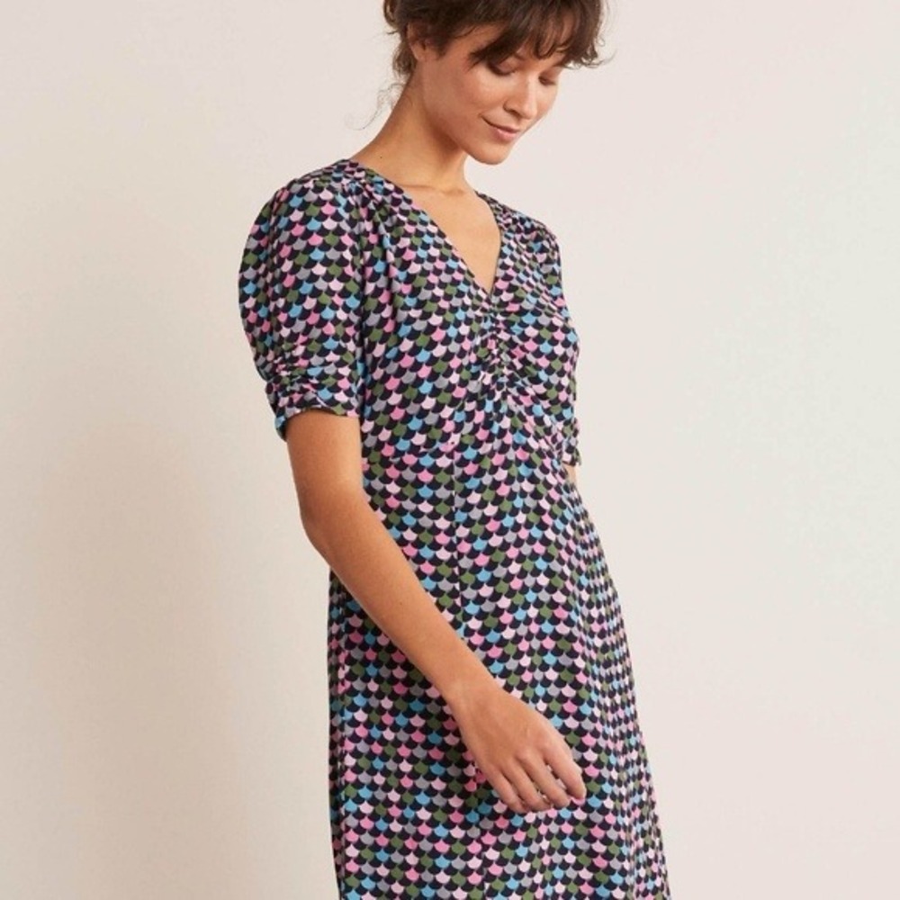 Boden Jemima Dress 14R Navy‎ Blue Multicolor Scallop Print V-Neck Ruched - Picture 13 of 13